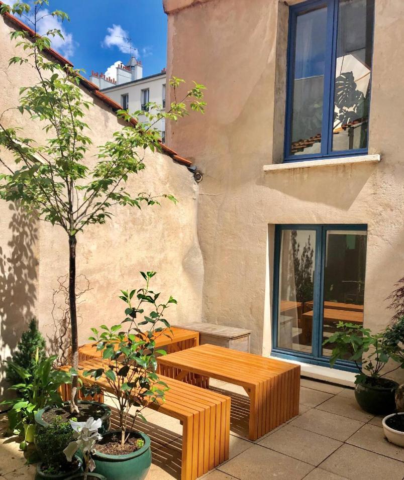 Chic With Private Terrace Appartement Parijs