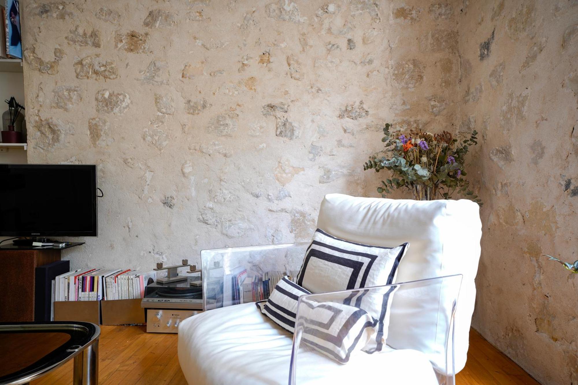 Chic With Private Terrace Parijs